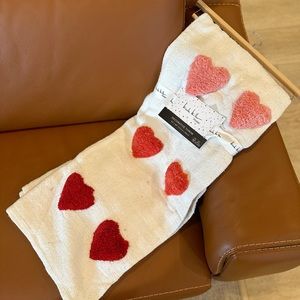 Nicole Miller Valentines Day heart throw blanket